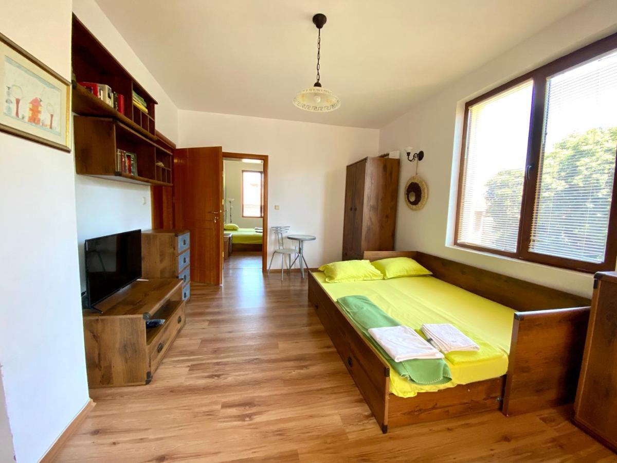 Art Apartments - Pomorie Eksteriør bilde