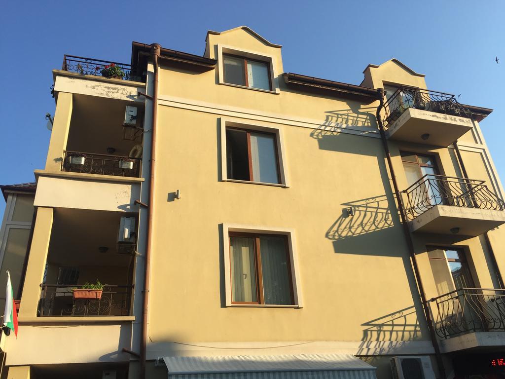 Art Apartments - Pomorie Eksteriør bilde